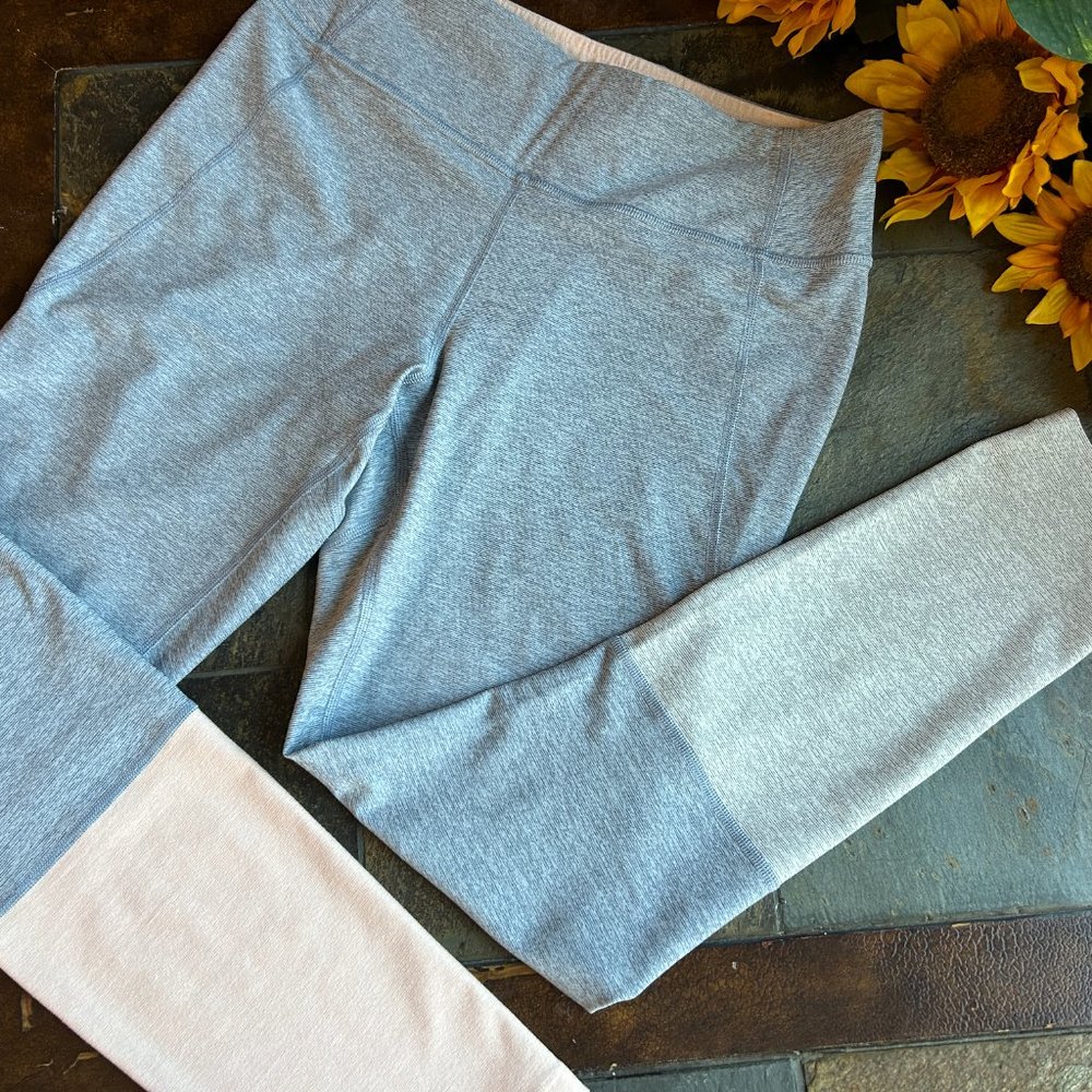 Outdoor Voices 7/8 Dipped Leggings - Picture 4 of 13